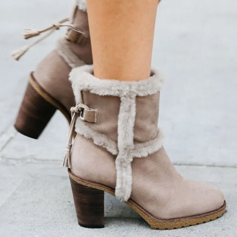 $479 Frye Jen Shearling Fur Beige/Tan Short Real Suede Heeled Zip Up AnkleBootie - Picture 1 of 16